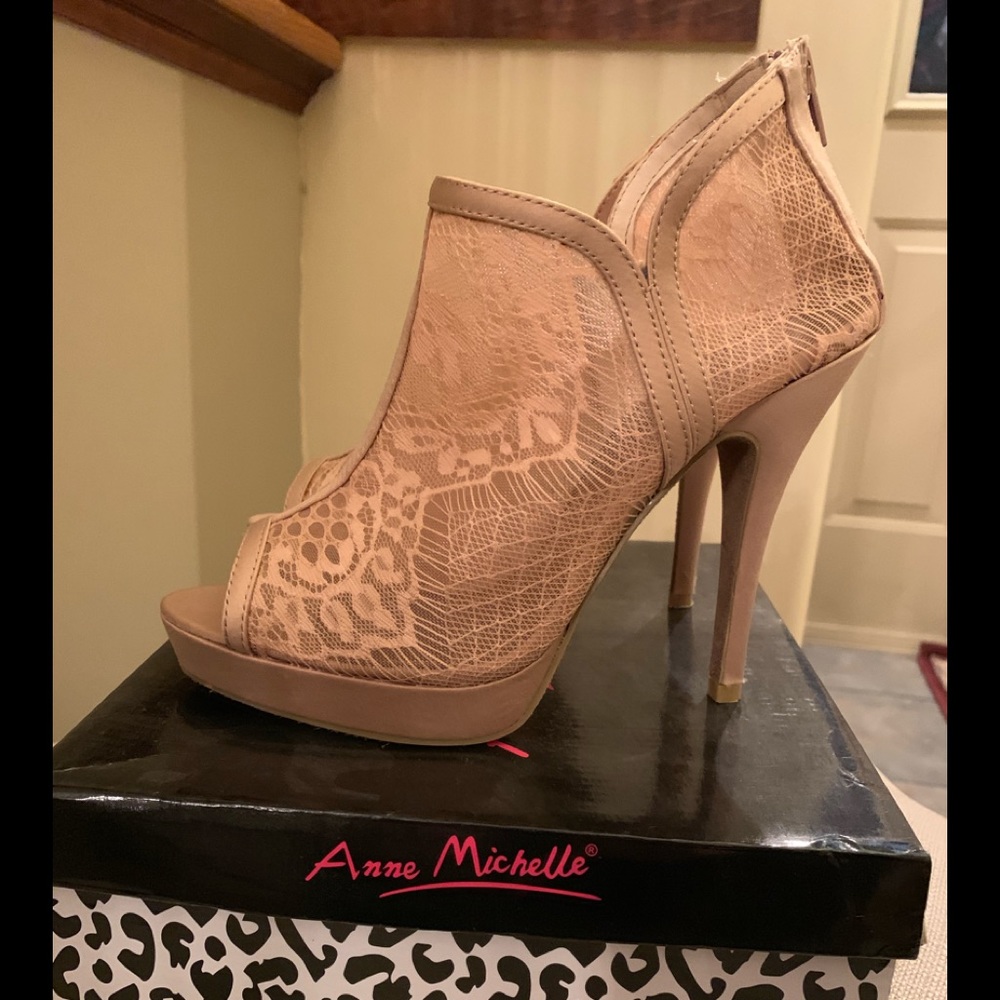 Anne Michelle pink peep toe stilettos